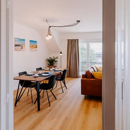 Zee Rust Apartment