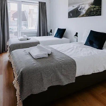 Zee Rust Apartment *